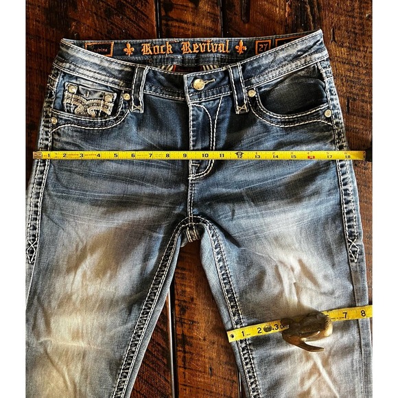 Rock Revival Buckle Audrina Mid-Rise Curvy Capri Size 27 - Picture 10 of 16